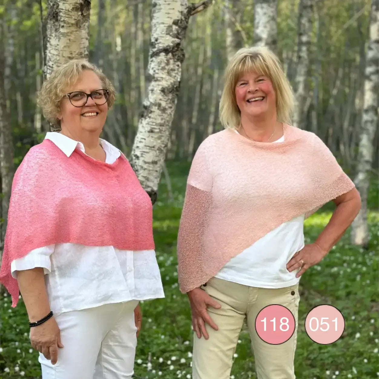 Ella Cape - Vår populära finstickade Cape i många färger | Ulla Jacobsson Kläder