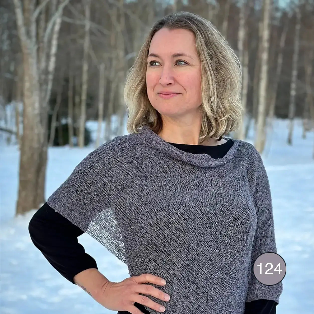 Ella Cape - Vår populära finstickade Cape i många färger | Ulla Jacobsson Kläder